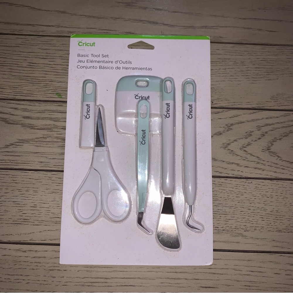 Cricut Basic Tool Set
